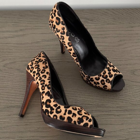 ALDO Leopard Print Hair Material Peep Toe Pumps - Size 8 (38) - Picture 6 of 10